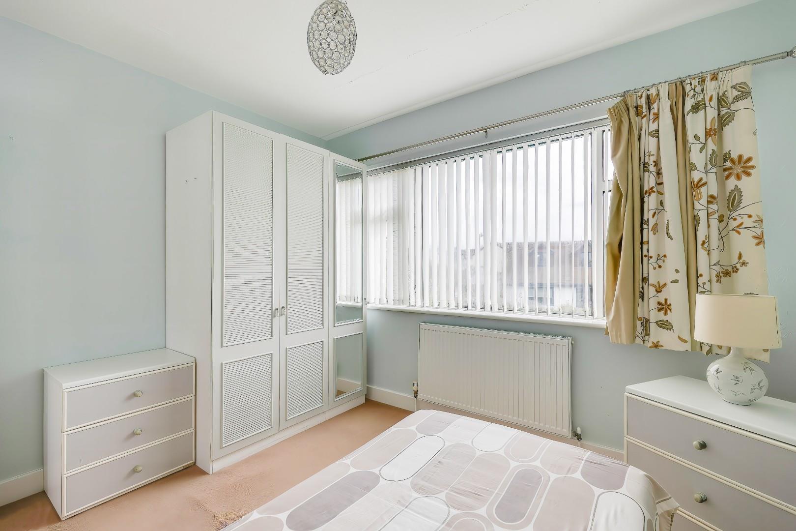 23 Knowbury Avenue, Penarth, CF64 5RX